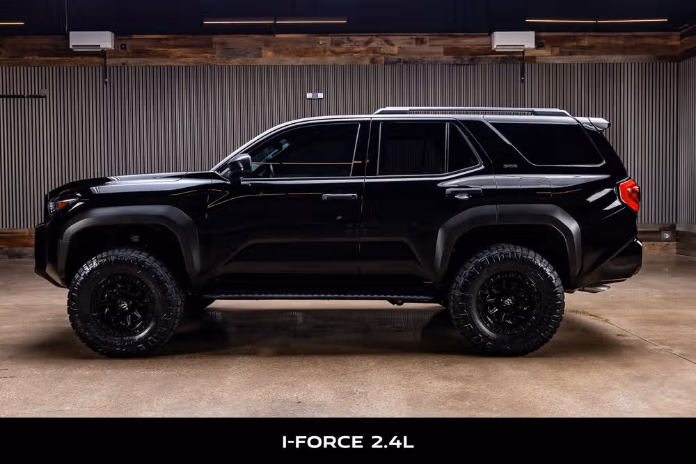 2025 Toyota 4Runner SR5 Image 6