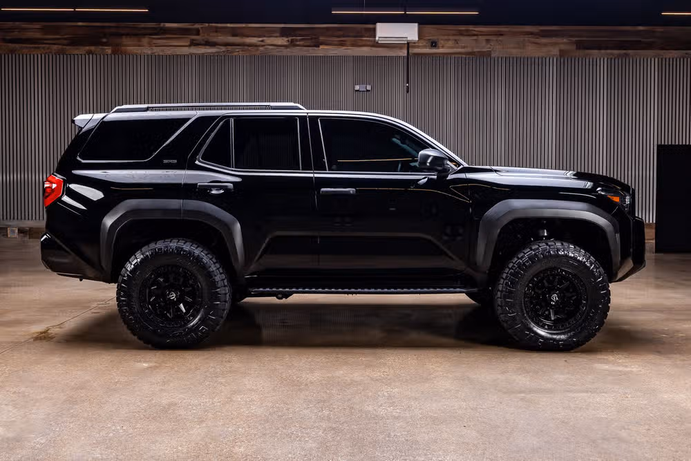 2025 Toyota 4Runner SR5 Image 11