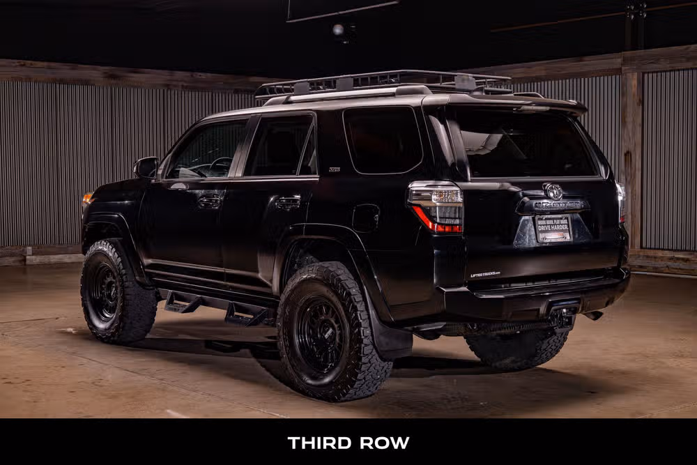 2021 Toyota 4Runner SR5 Image 6