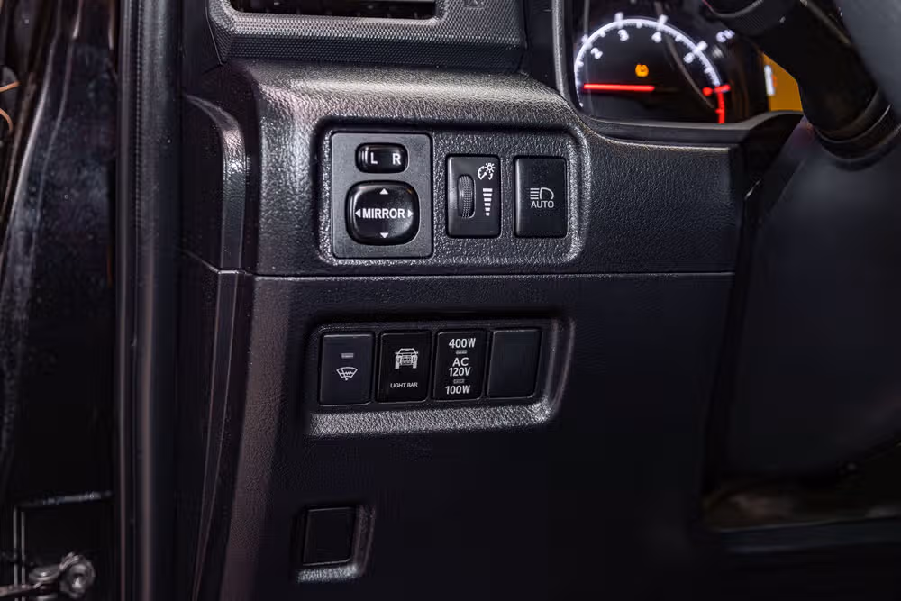 2021 Toyota 4Runner SR5 Image 16