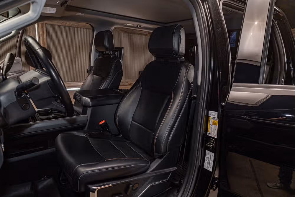 2023 Ford F-250 Super Duty Lariat Crew Cab Image 20