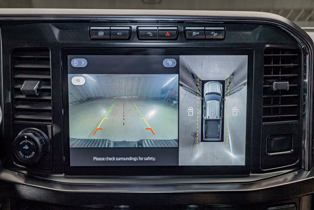 2023 Ford F-250 Super Duty Lariat Crew Cab Image 18