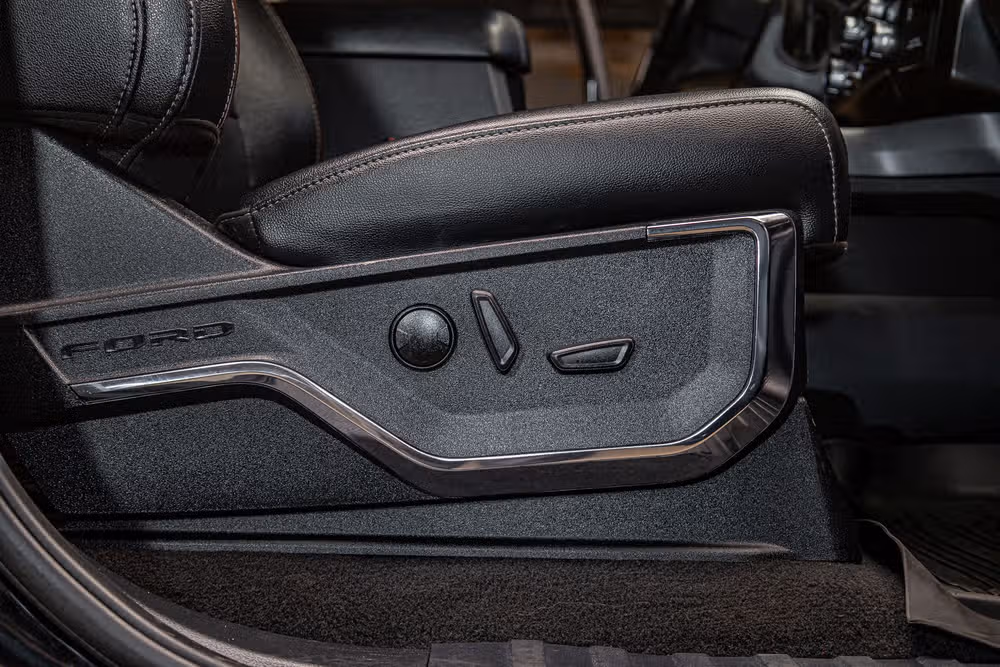 2023 Ford F-250 Super Duty Lariat Crew Cab Image 26