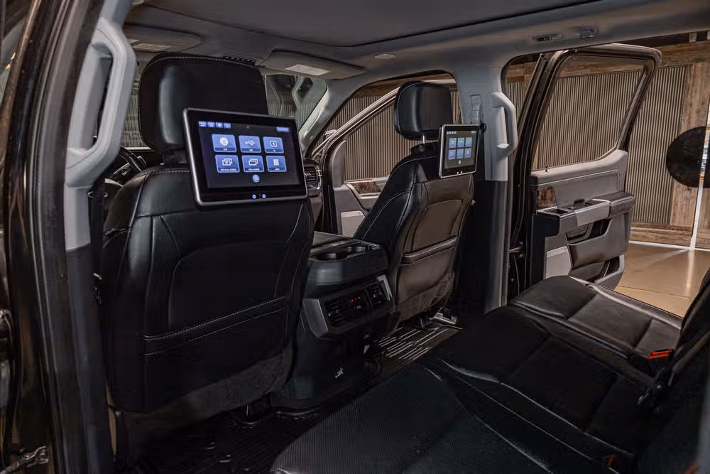 2023 Ford F-250 Super Duty Lariat Crew Cab Image 22