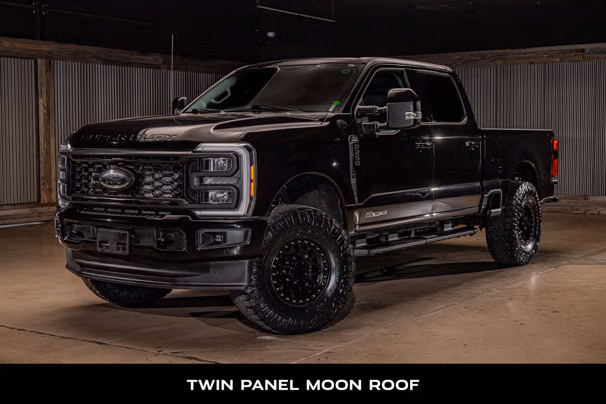 2023 Ford F-250 Super Duty Lariat Crew Cab
