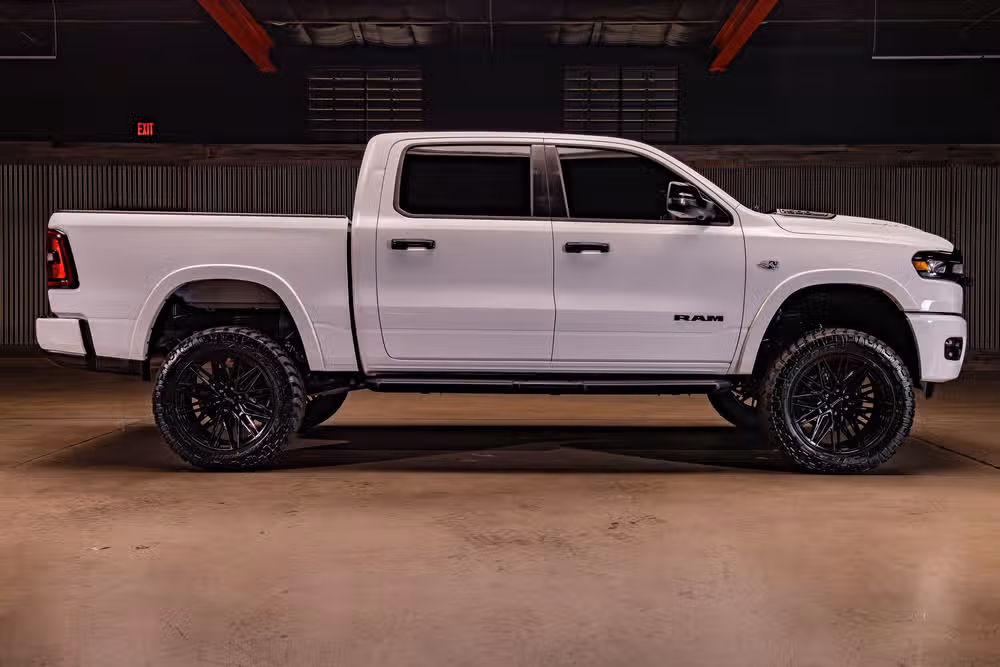 2026 Ram 1500 Laramie Crew Cab Image 11