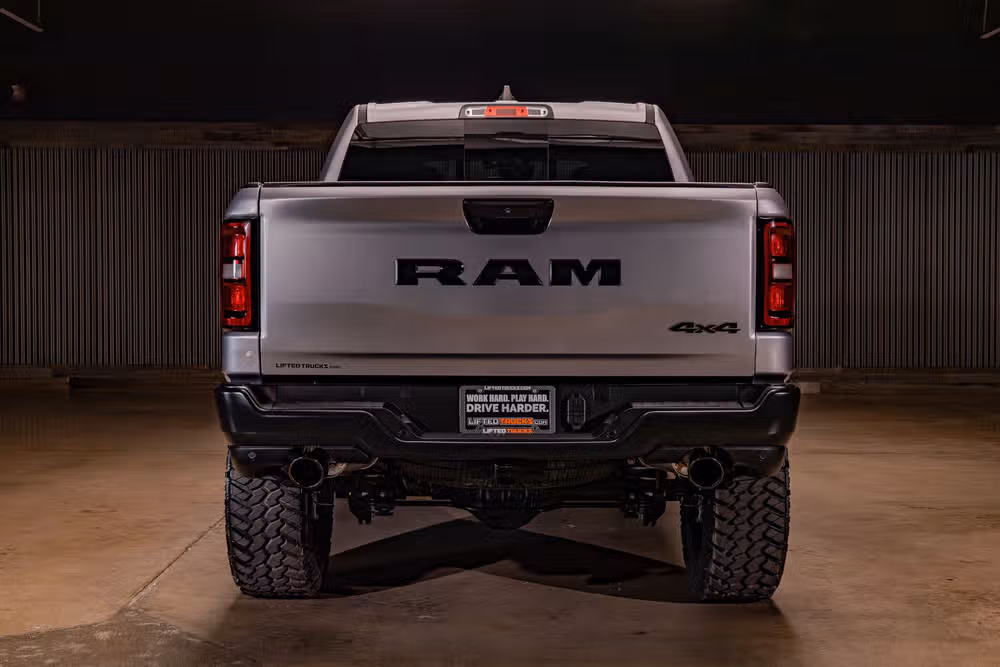 2025 Ram 1500 Warlock Crew Cab Image 8
