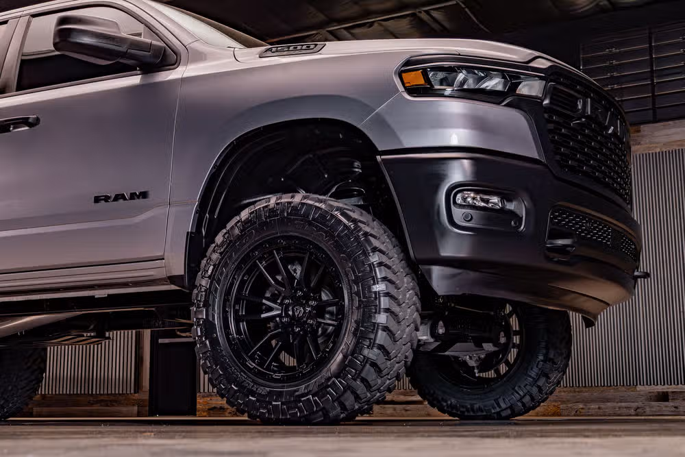 2025 Ram 1500 Warlock Crew Cab Image 16