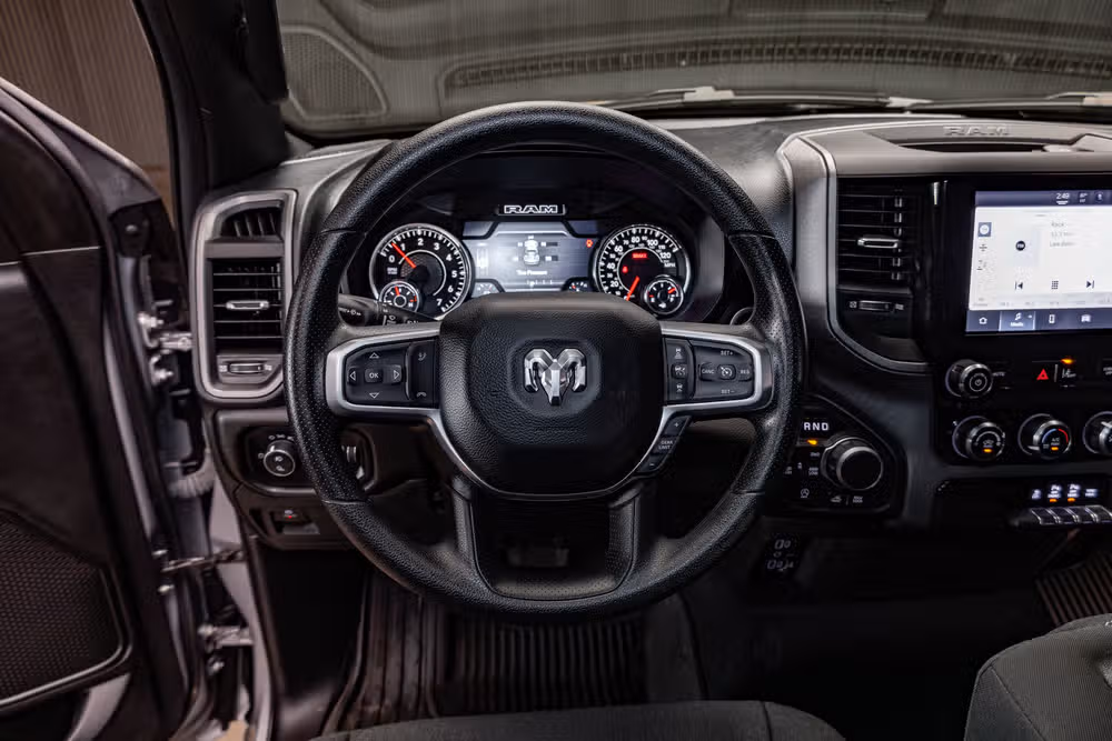 2025 Ram 1500 Warlock Crew Cab Image 18