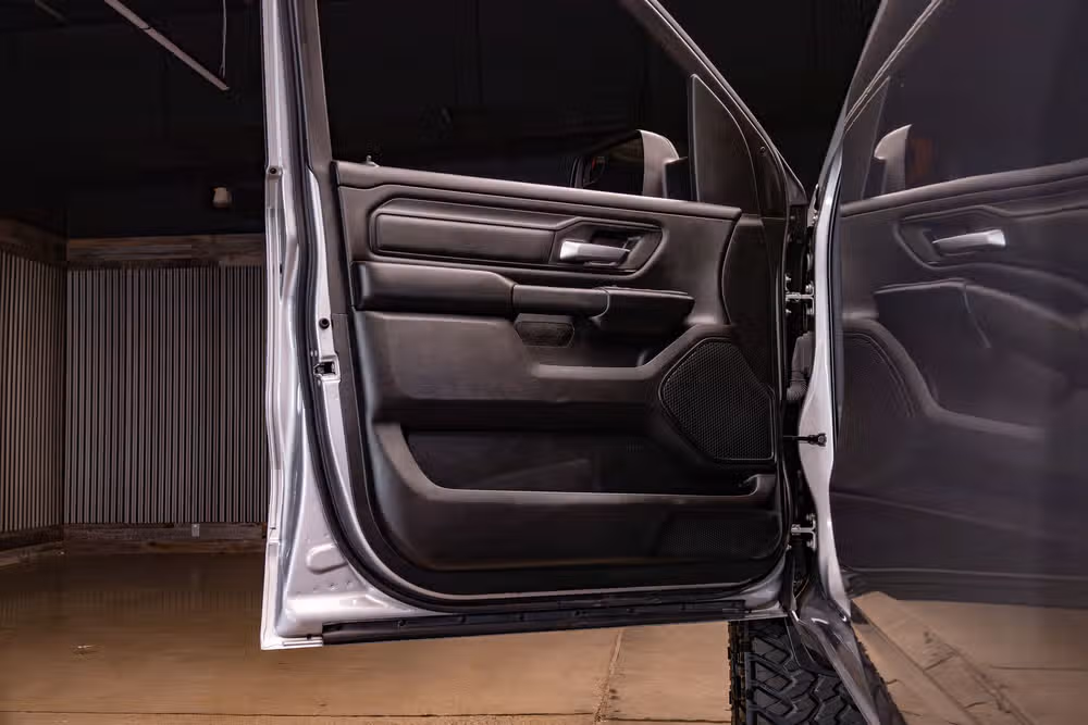2025 Ram 1500 Warlock Crew Cab Image 28