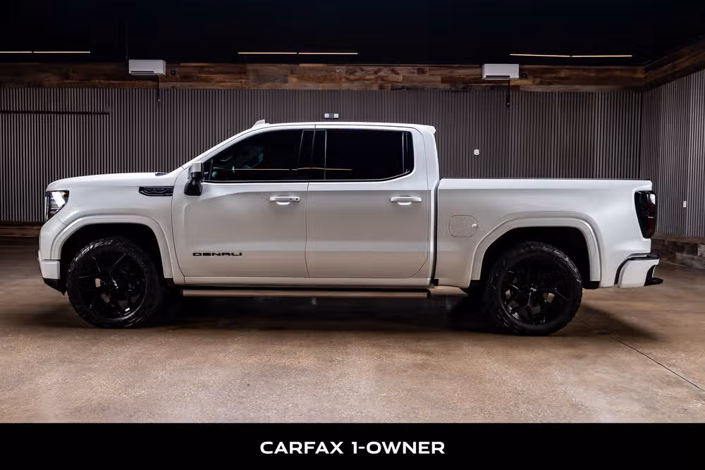 2023 GMC Sierra 1500 Denali Ultimate Crew Cab Image 5
