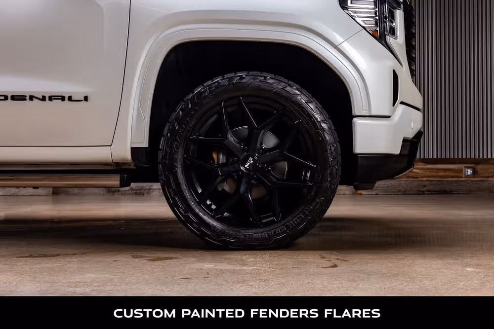 2023 GMC Sierra 1500 Denali Ultimate Crew Cab Image 11