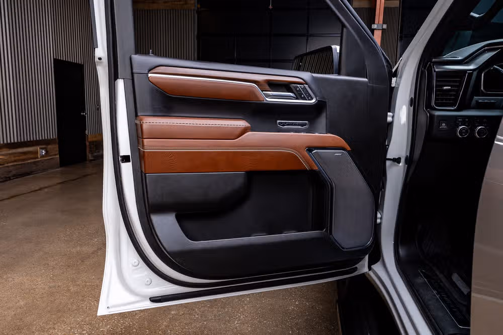 2023 GMC Sierra 1500 Denali Ultimate Crew Cab Image 36