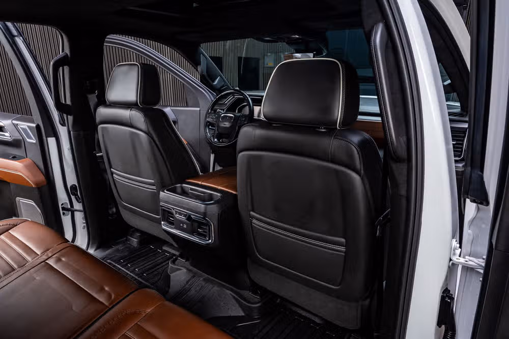 2023 GMC Sierra 1500 Denali Ultimate Crew Cab Image 32