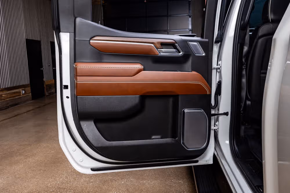 2023 GMC Sierra 1500 Denali Ultimate Crew Cab Image 38