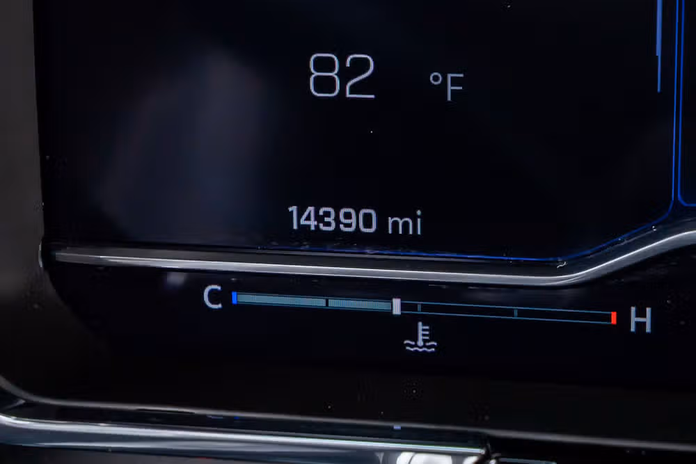 2025 Chevrolet Silverado 3500HD LTZ Crew Cab Image 21