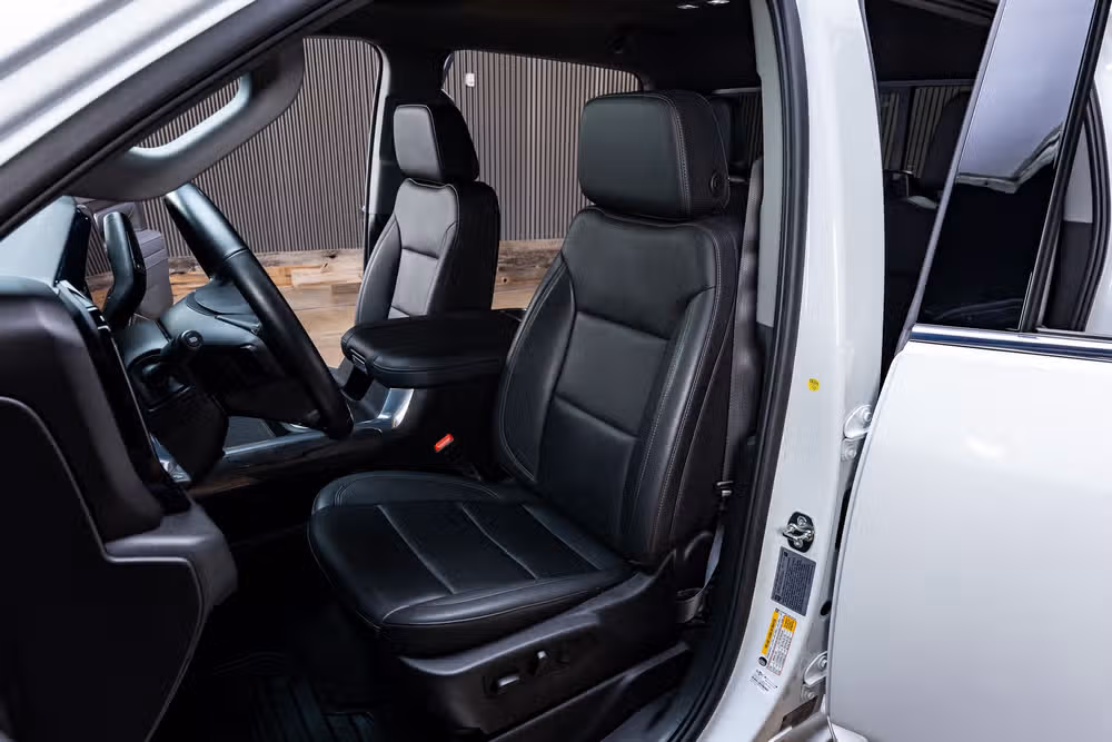 2025 Chevrolet Silverado 3500HD LTZ Crew Cab Image 30