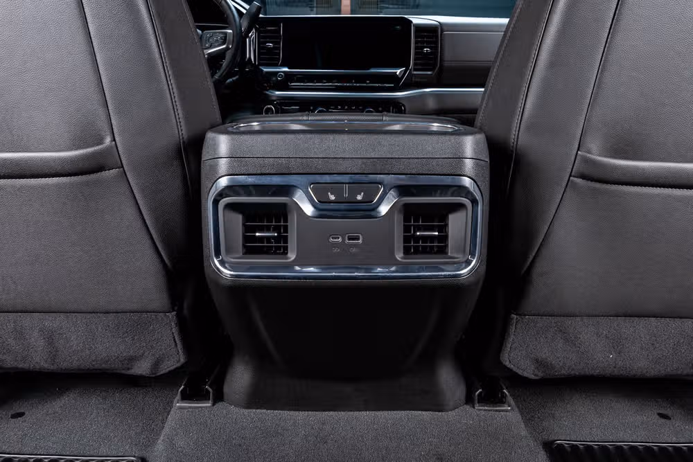 2025 Chevrolet Silverado 3500HD LTZ Crew Cab Image 33