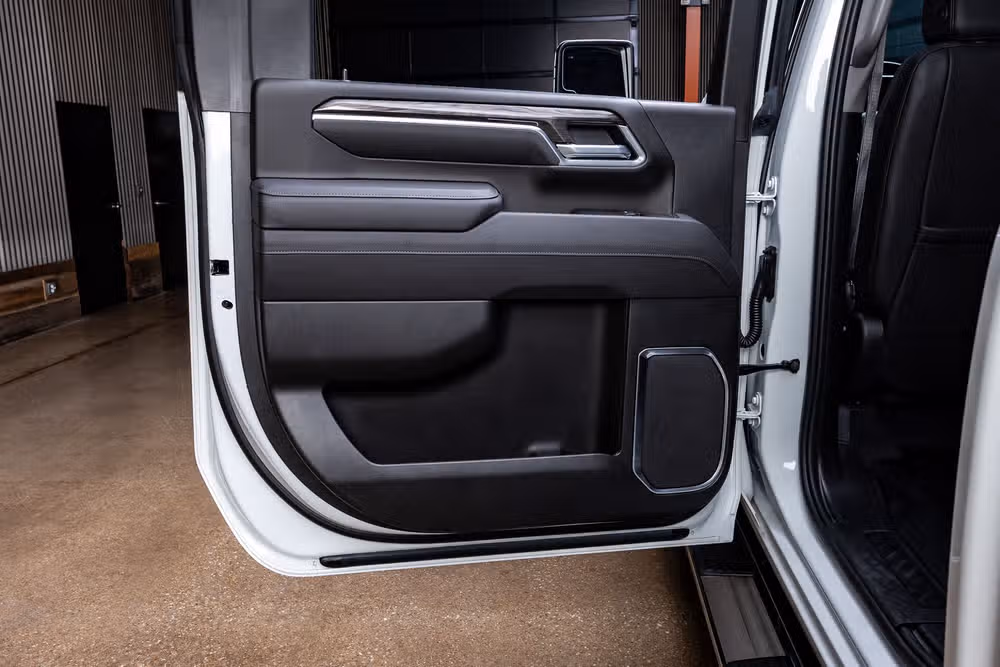 2025 Chevrolet Silverado 3500HD LTZ Crew Cab Image 38