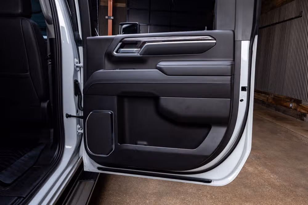 2025 Chevrolet Silverado 3500HD LTZ Crew Cab Image 39