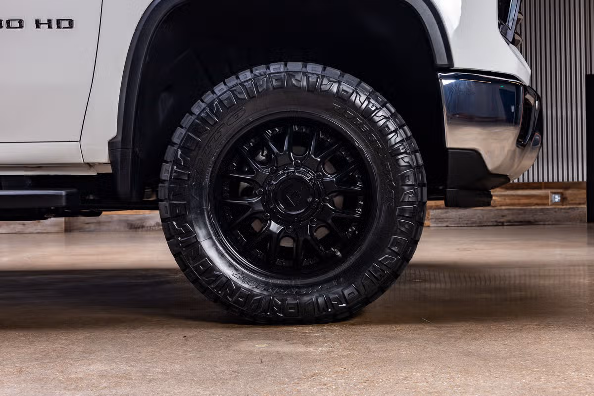2025 Chevrolet Silverado 3500HD LTZ Crew Cab