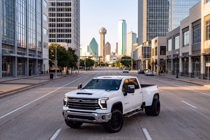 2025 Chevrolet Silverado 3500HD LTZ Crew Cab Image 43