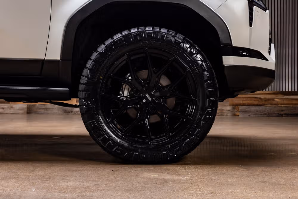 2025 Lexus GX 550 Overtrail Image 12