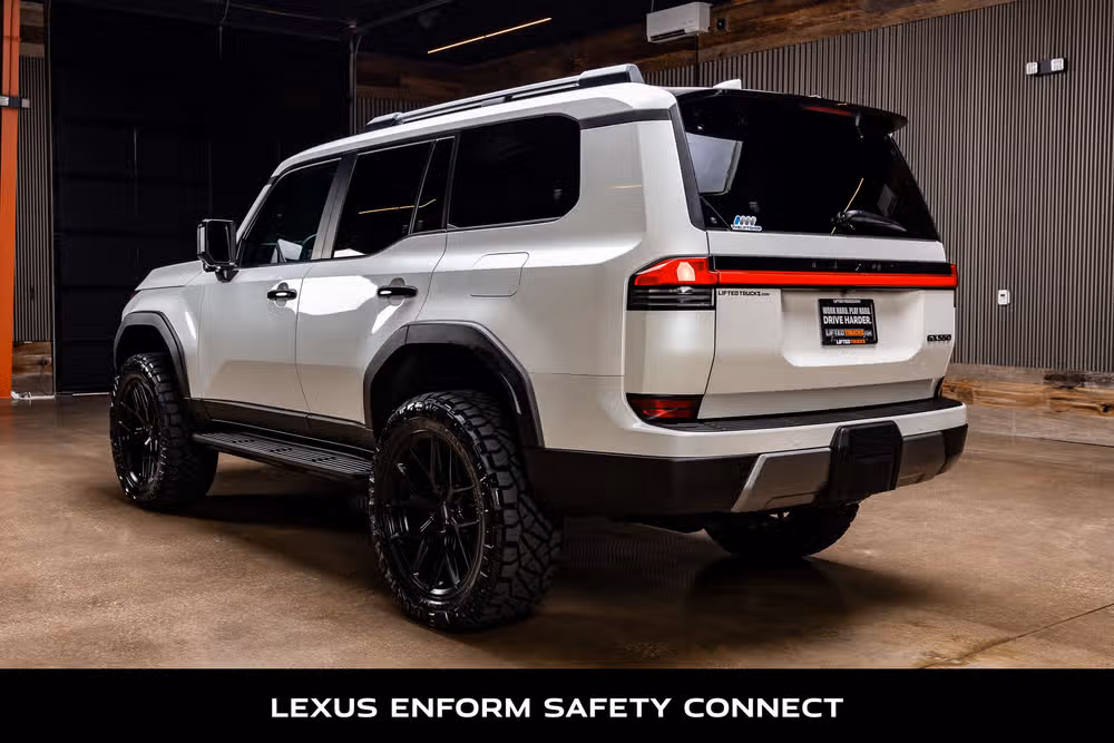 2025 Lexus GX 550 Overtrail Image 7