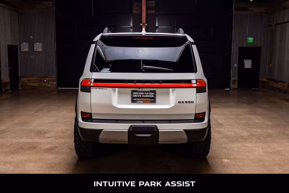 2025 Lexus GX 550 Overtrail Image 8