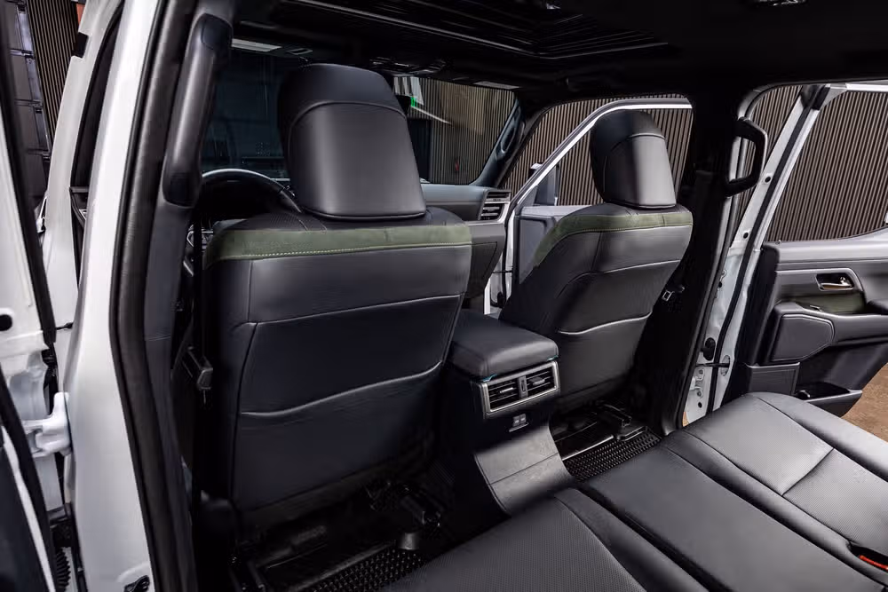2025 Lexus GX 550 Overtrail Image 34