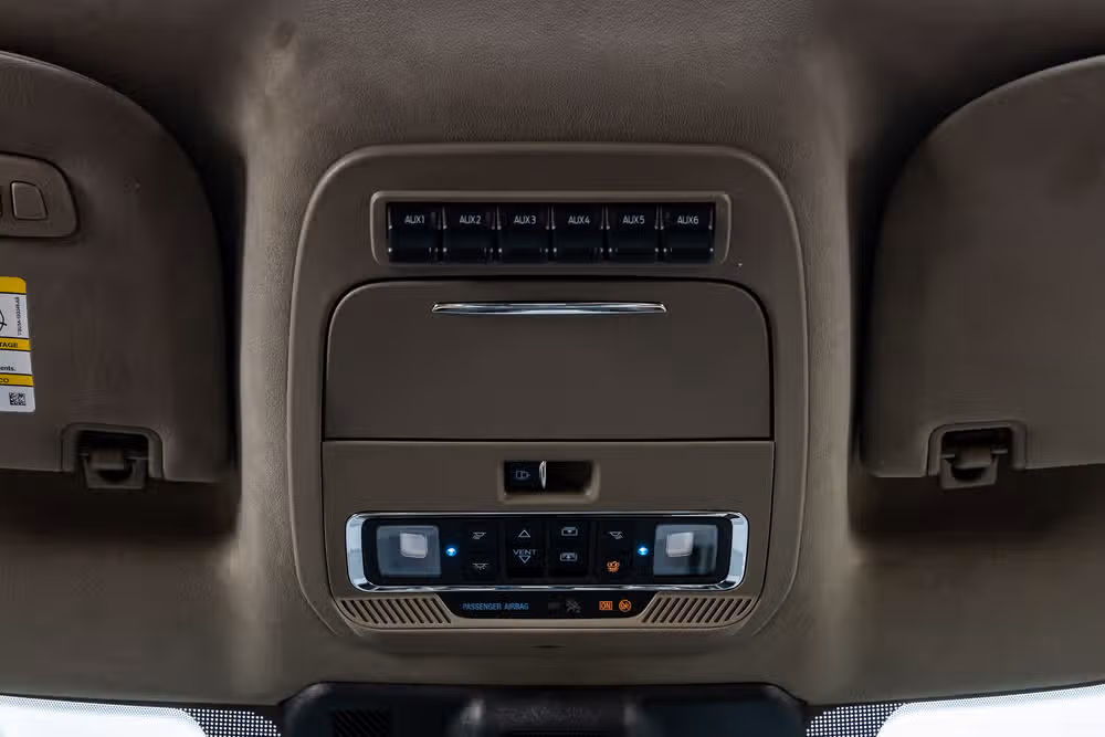 2026 Ford F-250 Super Duty Platinum Plus Crew Cab Image 30