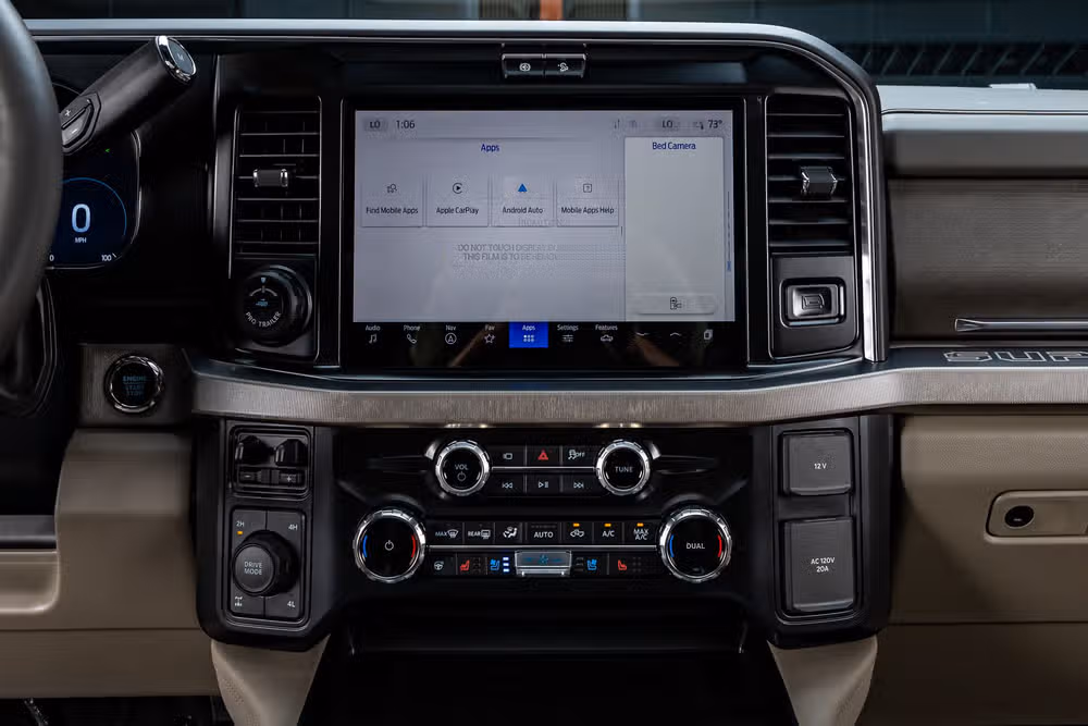 2026 Ford F-250 Super Duty Platinum Plus Crew Cab Image 25