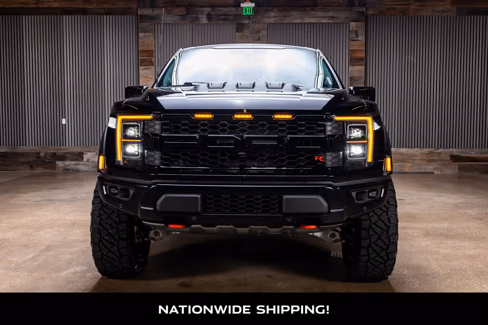 2023 Ford F-150 Raptor R SuperCrew Image 4