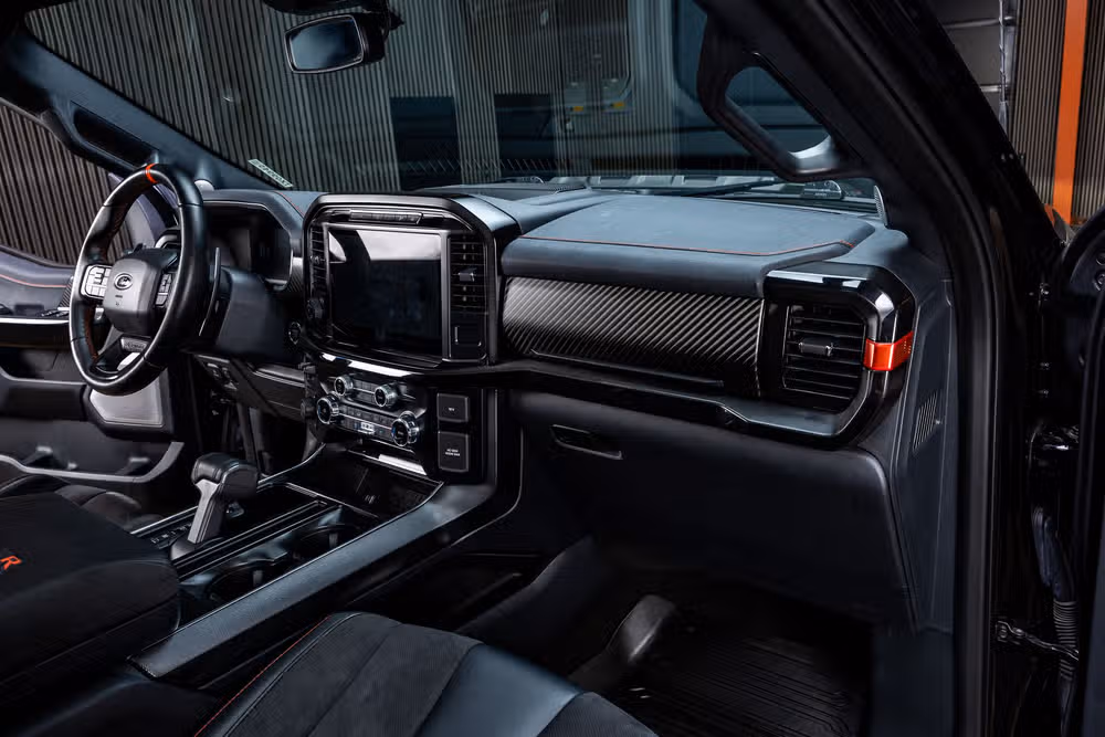 2023 Ford F-150 Raptor R SuperCrew Image 18