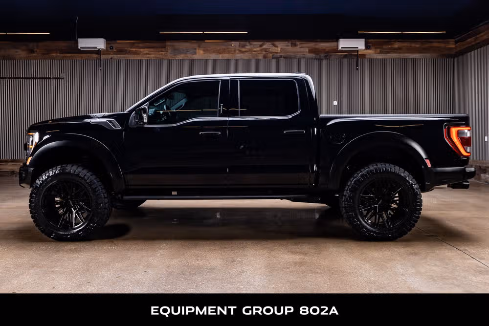 2023 Ford F-150 Raptor R SuperCrew Image 6