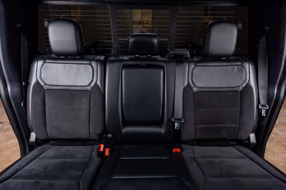 2023 Ford F-150 Raptor R SuperCrew Image 37