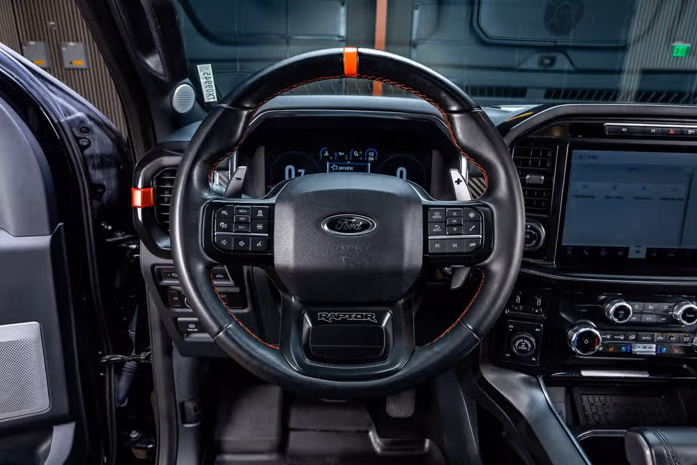 2023 Ford F-150 Raptor R SuperCrew Image 19