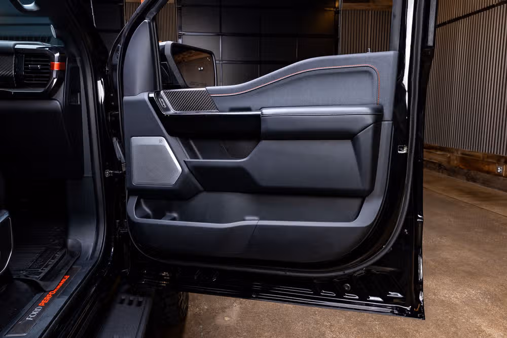 2023 Ford F-150 Raptor R SuperCrew Image 39