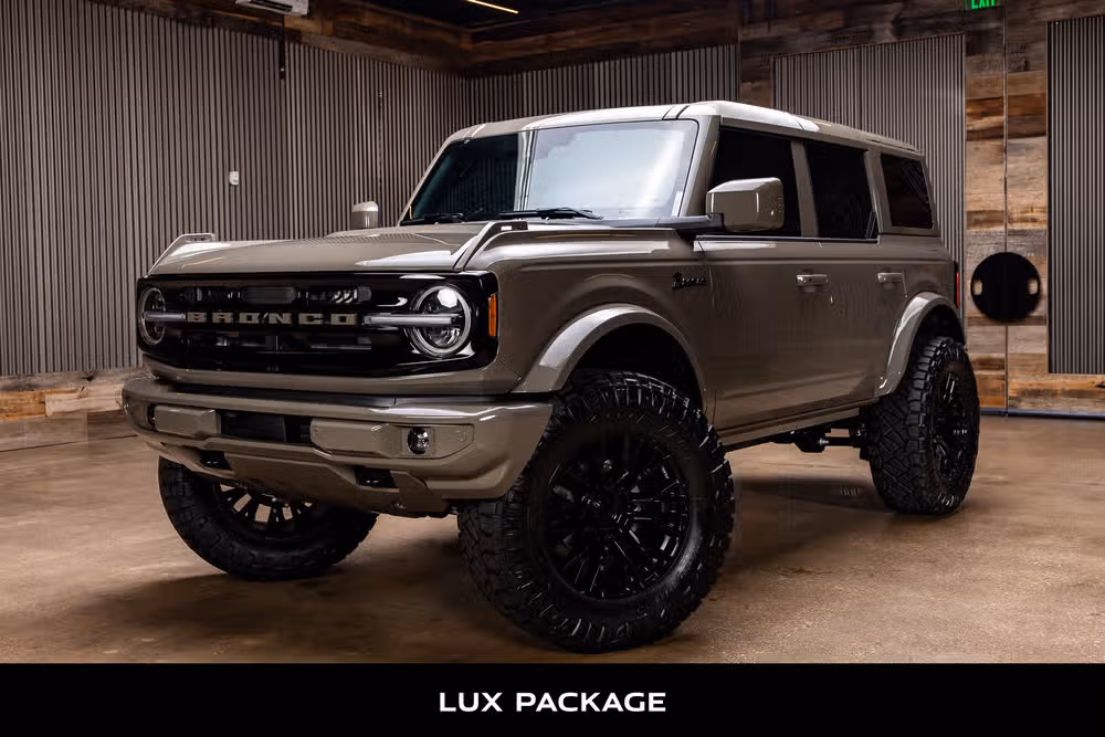 2026 Ford Bronco Outer Banks Image 5