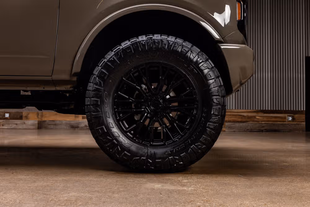 2026 Ford Bronco Outer Banks Image 12