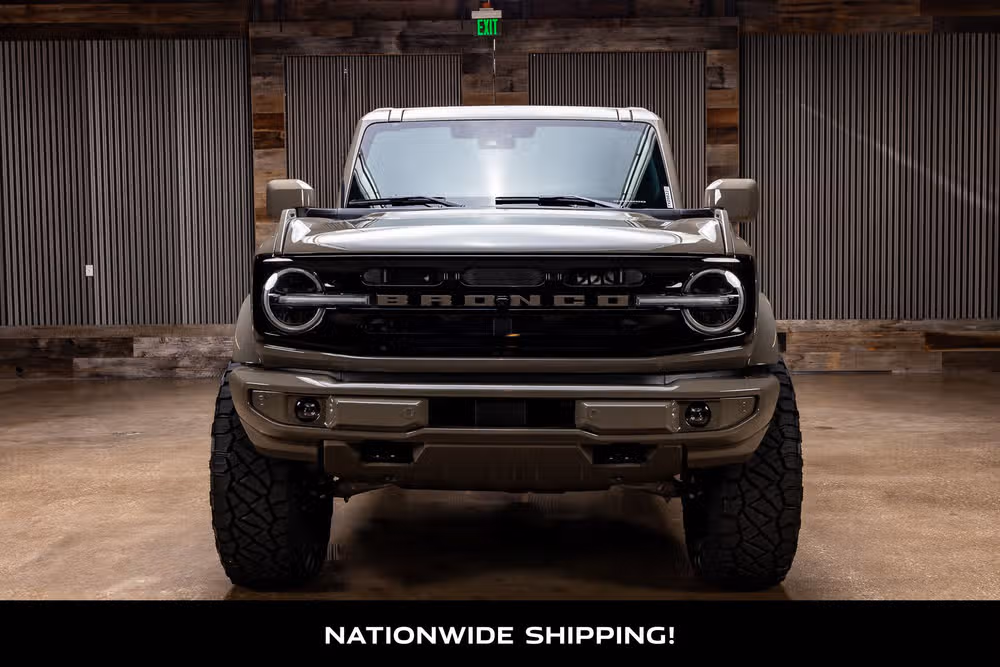 2026 Ford Bronco Outer Banks Image 4