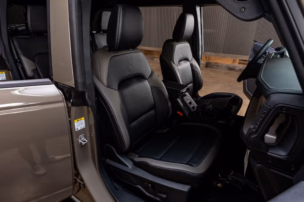 2026 Ford Bronco Outer Banks Image 30