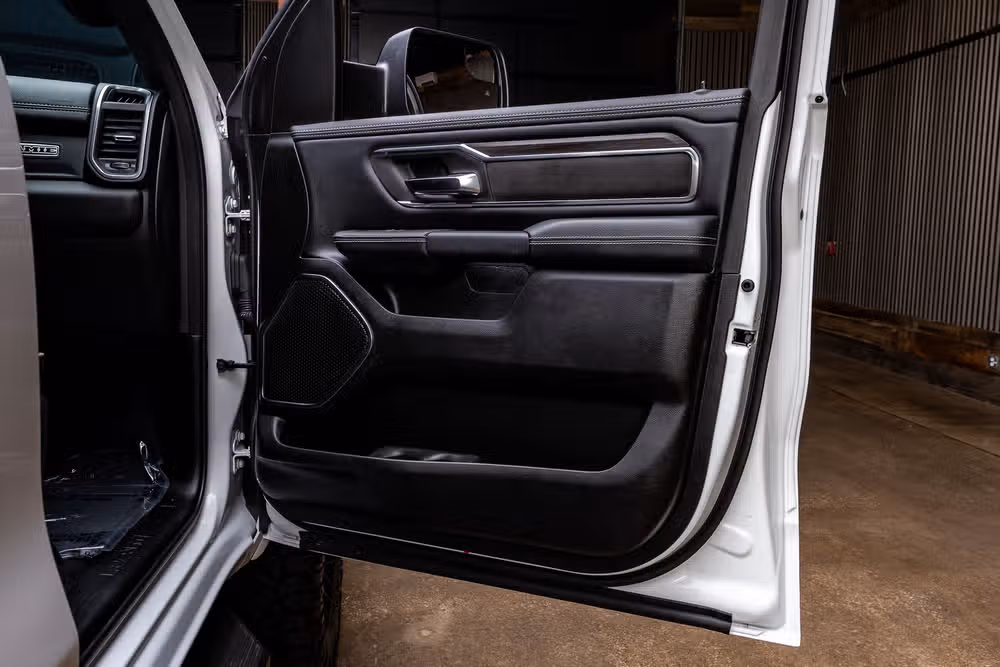 2026 Ram 1500 Laramie Crew Cab Image 38