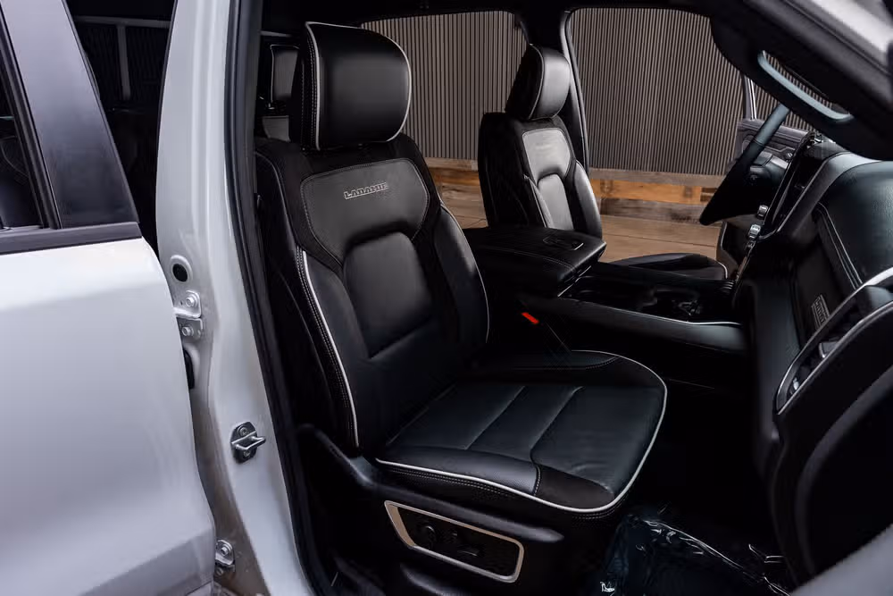 2026 Ram 1500 Laramie Crew Cab Image 32
