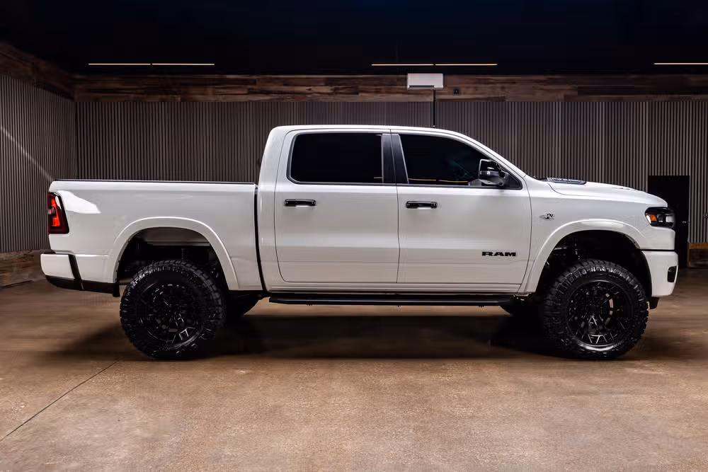 2026 Ram 1500 Laramie Crew Cab Image 11