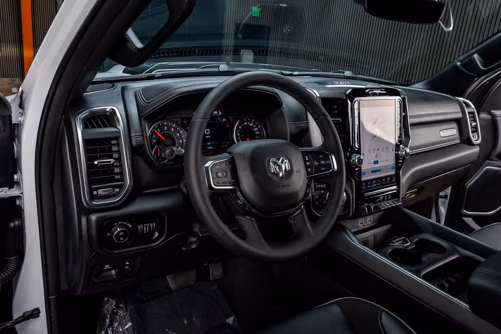 2026 Ram 1500 Laramie Crew Cab Image 17