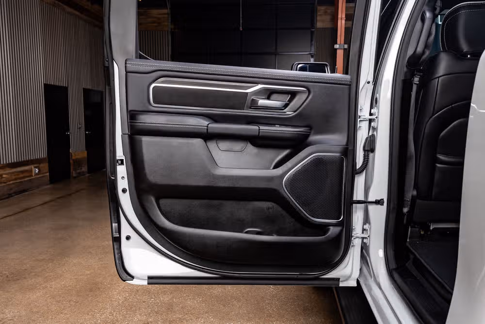 2026 Ram 1500 Laramie Crew Cab Image 39