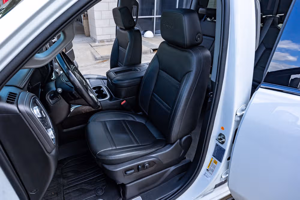2022 GMC Sierra 3500HD Denali Crew Cab Image 29