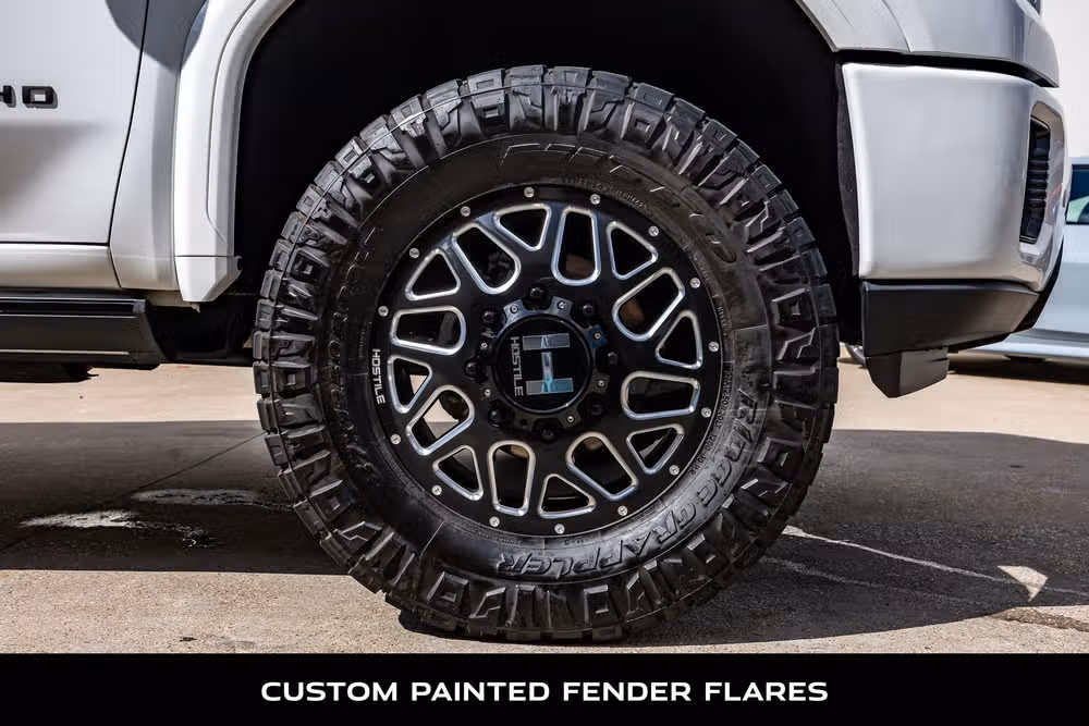 2022 GMC Sierra 3500HD Denali Crew Cab Image 11