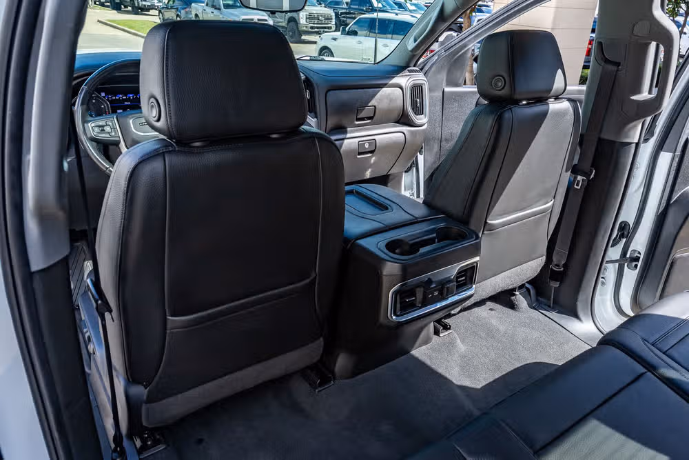 2022 GMC Sierra 3500HD Denali Crew Cab Image 34